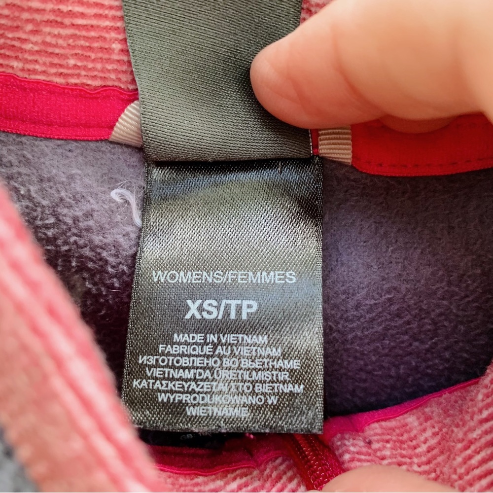 North Face Pullover - image 3